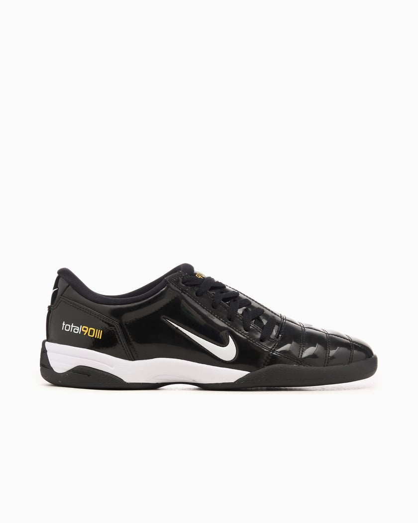 Nike total 90 SP “black patent”