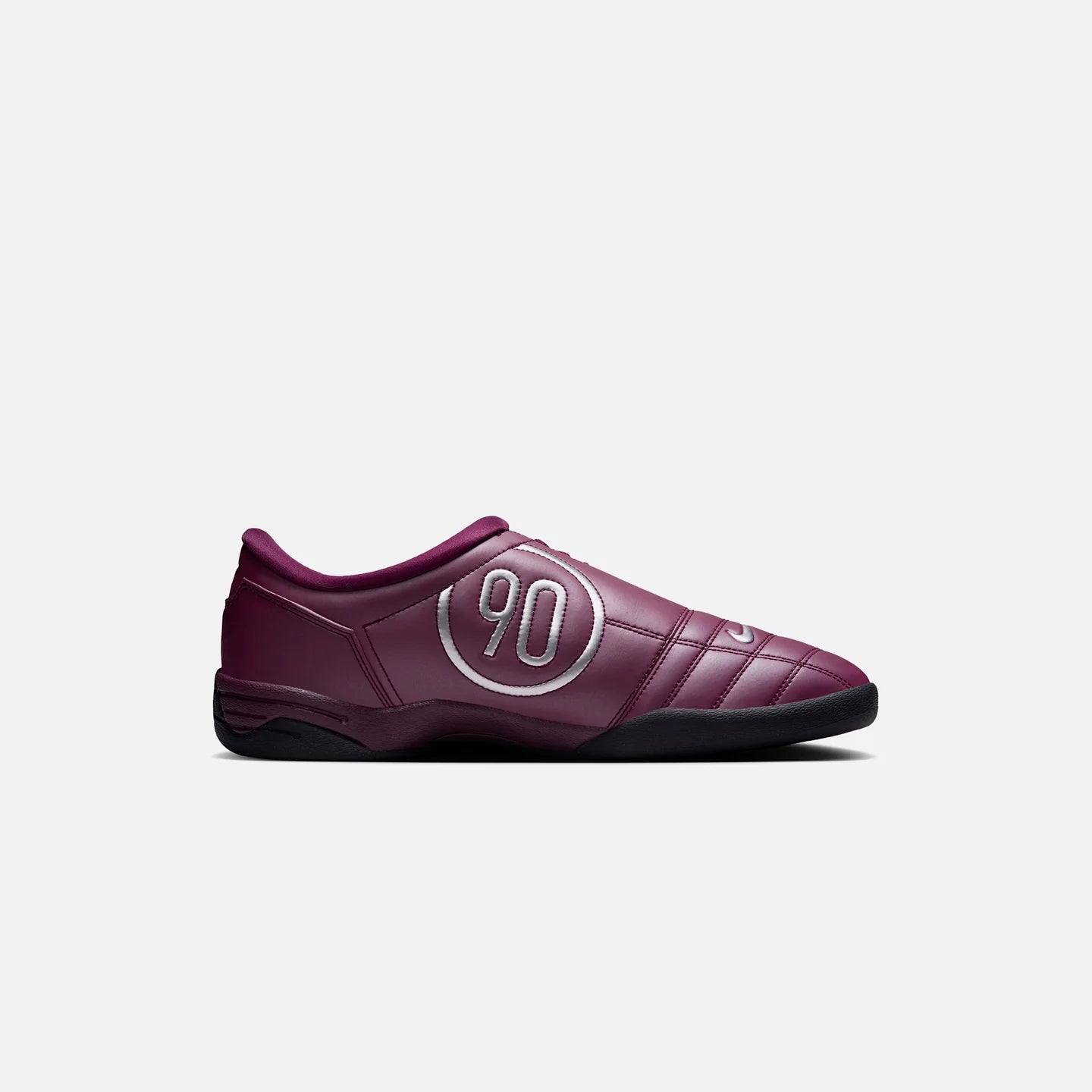 Nike Total 90